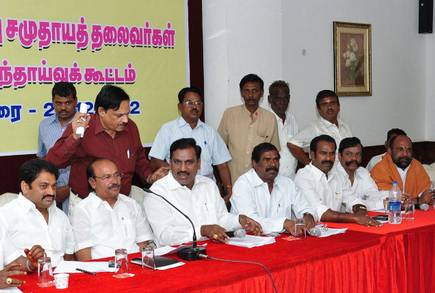 ramadoss with caste hindu leaders